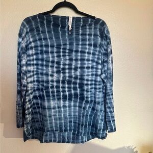 Lululemon back in action long sleeve shirt